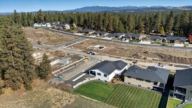 16785 N Wellington Rd, Colbert, WA 99005