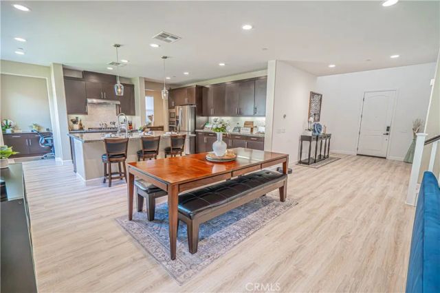 18642 Cedar Crest, Canyon Country, CA 91321