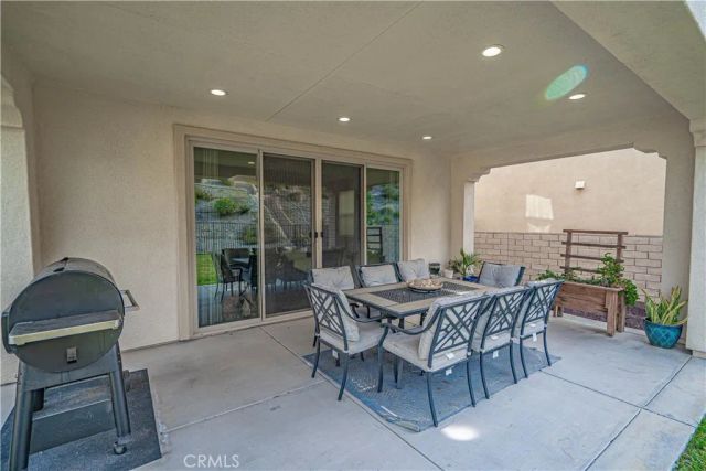 18642 Cedar Crest, Canyon Country, CA 91321