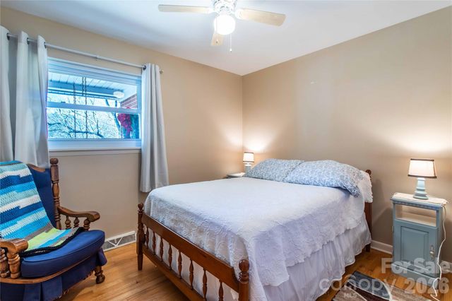 356 Pleasant Hill Drive, Brevard, NC 28712