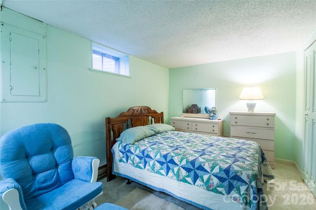 356 Pleasant Hill Drive, Brevard, NC 28712