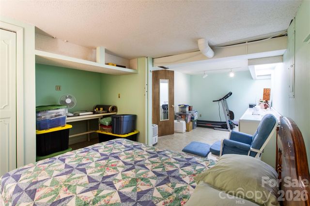 356 Pleasant Hill Drive, Brevard, NC 28712