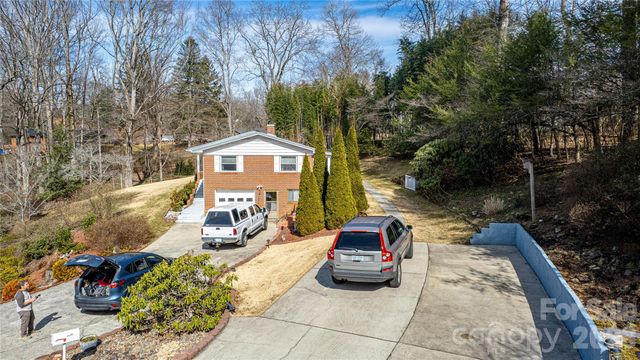 356 Pleasant Hill Drive, Brevard, NC 28712
