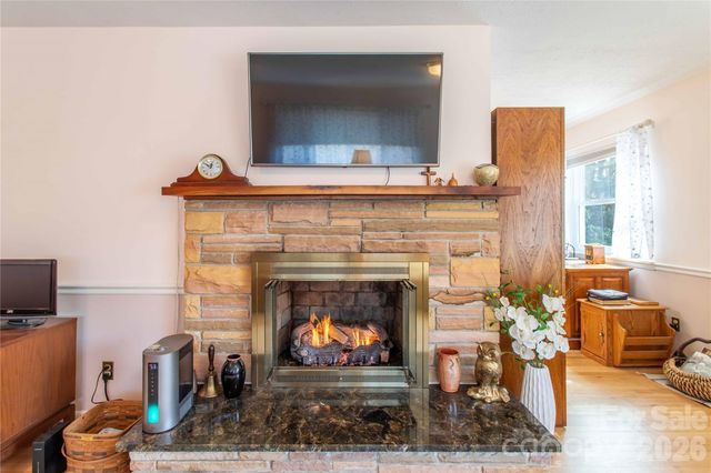 356 Pleasant Hill Drive, Brevard, NC 28712