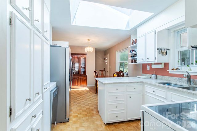 356 Pleasant Hill Drive, Brevard, NC 28712