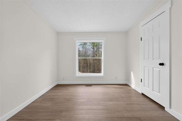 329 Brook Road, Barnesville, GA 30204