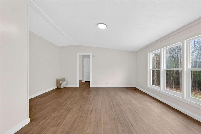 329 Brook Road, Barnesville, GA 30204