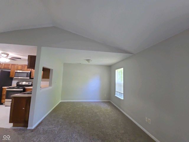 7714 Dixon Court, Noblesville, IN 46062