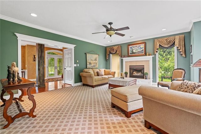 14702 Hills Road, Kearney, MO 64060