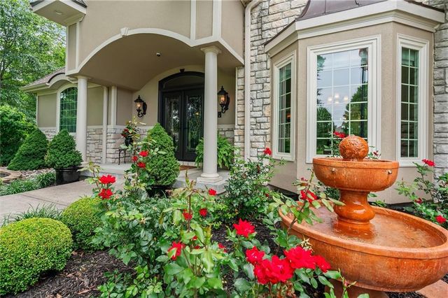 14702 Hills Road, Kearney, MO 64060