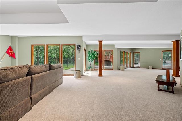 14702 Hills Road, Kearney, MO 64060