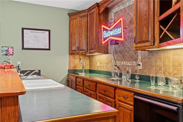 14702 Hills Road, Kearney, MO 64060