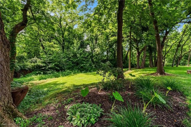 14702 Hills Road, Kearney, MO 64060