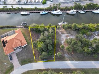 10481 REDONDO STREET, Port Charlotte, FL 33981