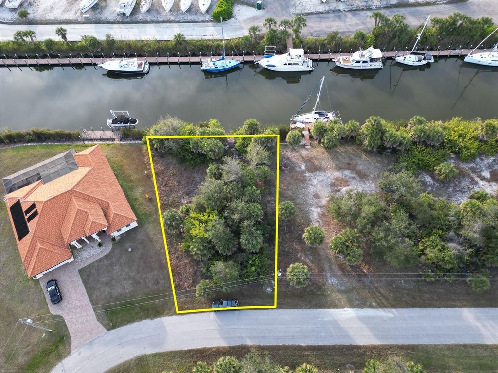 10481 REDONDO STREET, Port Charlotte, FL 33981