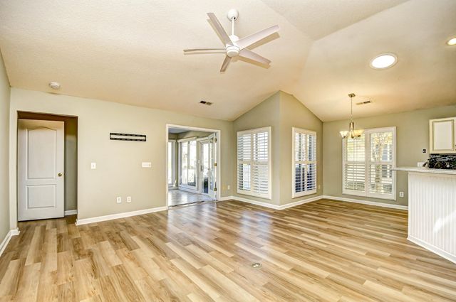 9825 Simonton Ct., Murrells Inlet, SC 29576