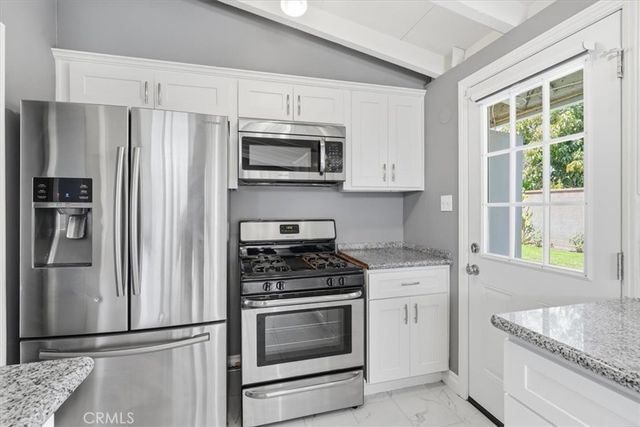 533 S Devon Road, Orange, CA 92868