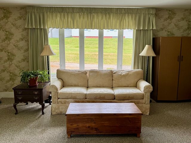 20 Bell Street, Spencer, MA 01562