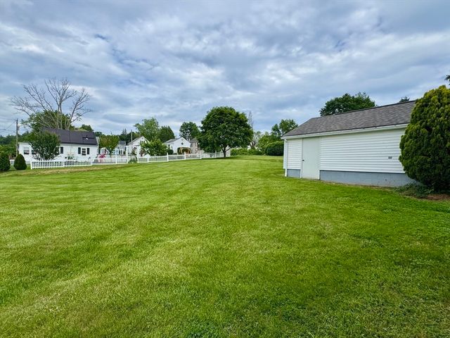 20 Bell Street, Spencer, MA 01562