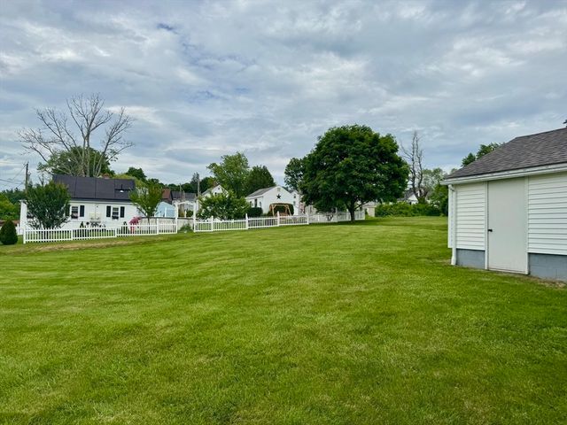 20 Bell Street, Spencer, MA 01562