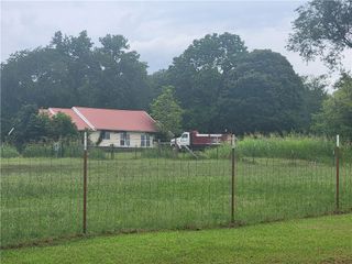 17615 N Mount Olive Road, Gravette, AR 72736