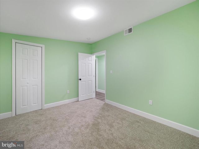 1712 SHENANDOAH RIVER DR, Harpers Ferry, WV 25425