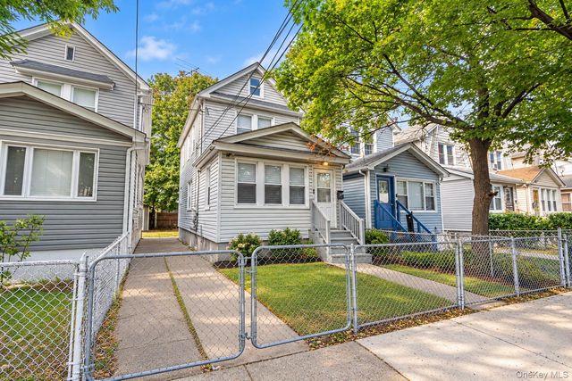 13915 Glassboro Avenue, Jamaica, NY 11435