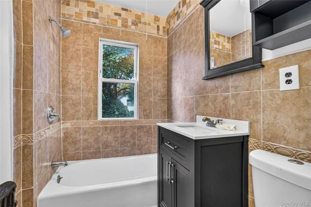 13915 Glassboro Avenue, Jamaica, NY 11435