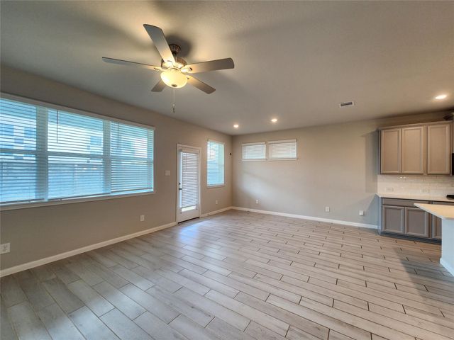 1513 Lakeline Oak Drive, Houston, TX 77084