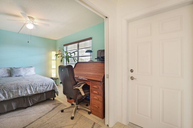 1141 Calamondin Terrace 202, Delray Beach, FL 33445