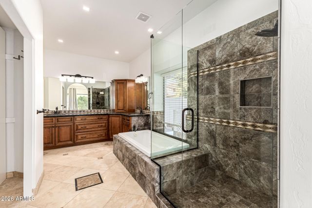 1441 W BAHIA Court, Gilbert, AZ 85233