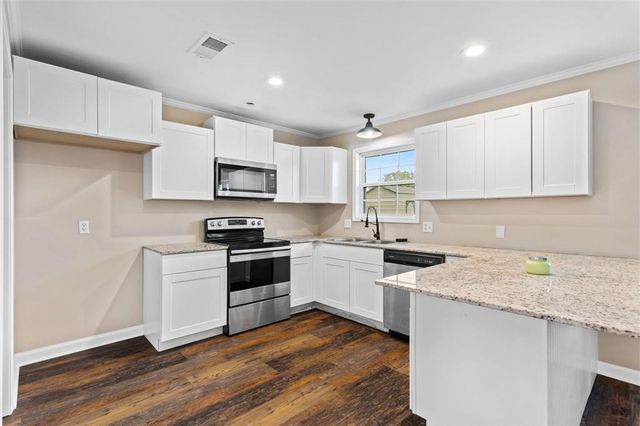 2604 Jayson Street, Sulphur, LA 70663