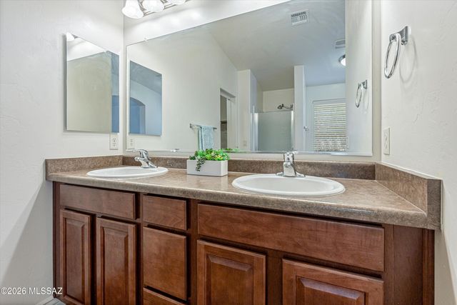 6383 W Sugar Pine Trail, Tucson, AZ 85743