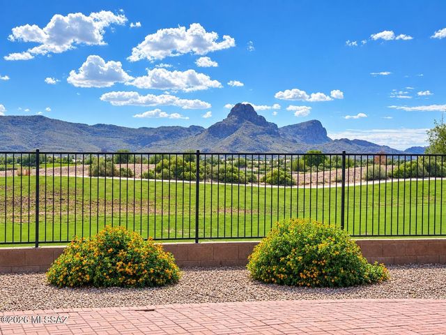 6383 W Sugar Pine Trail, Tucson, AZ 85743