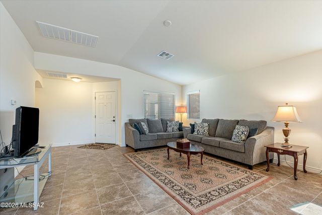 6383 W Sugar Pine Trail, Tucson, AZ 85743