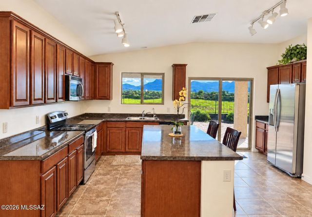 6383 W Sugar Pine Trail, Tucson, AZ 85743