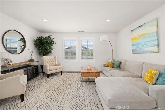 820 Brynlee Place, Upland, CA 91786