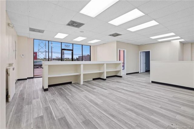 138 W Prien Lake Road, Lake Charles, LA 70601