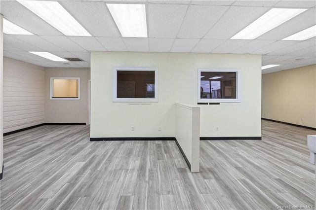 138 W Prien Lake Road, Lake Charles, LA 70601