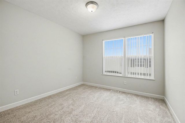 4310 St Annes Avenue, Kentwood, MI 49512