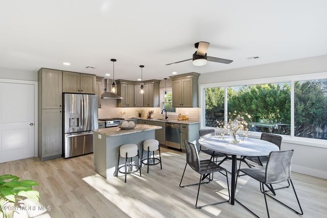 143 Westbrook Drive, Toms River, NJ 08757