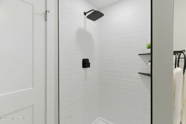 143 Westbrook Drive, Toms River, NJ 08757