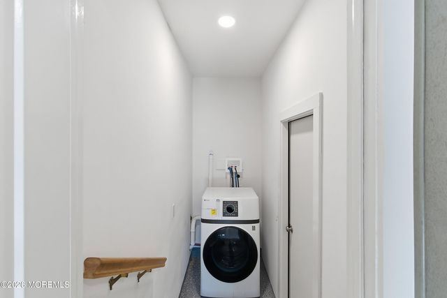 143 Westbrook Drive, Toms River, NJ 08757