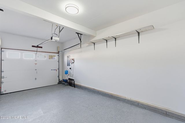 143 Westbrook Drive, Toms River, NJ 08757