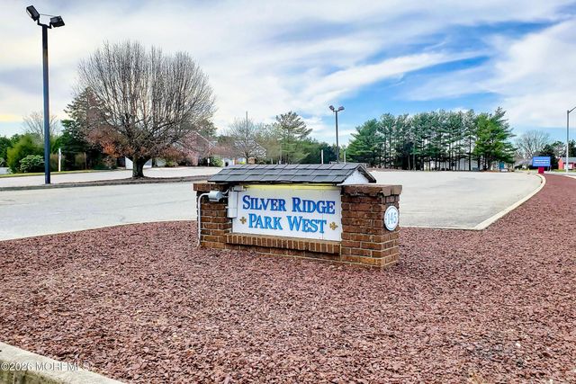 143 Westbrook Drive, Toms River, NJ 08757