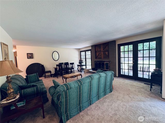 2320 Lakemoor Drive SW, Olympia, WA 98512