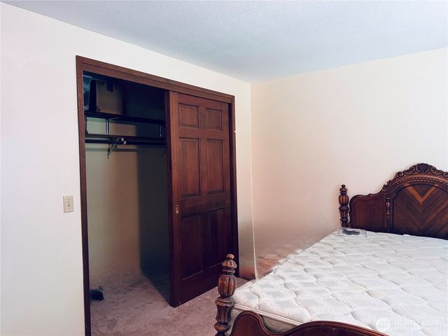 2320 Lakemoor Drive SW, Olympia, WA 98512