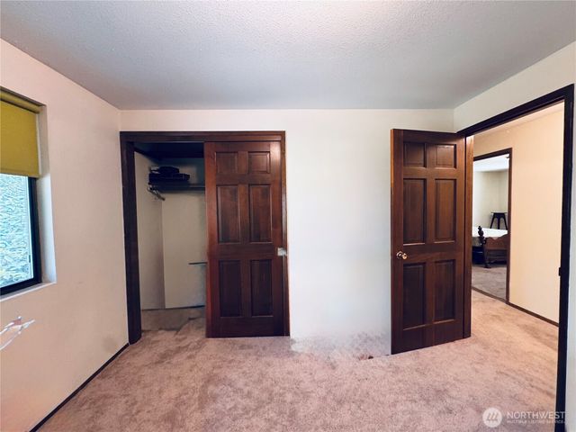 2320 Lakemoor Drive SW, Olympia, WA 98512