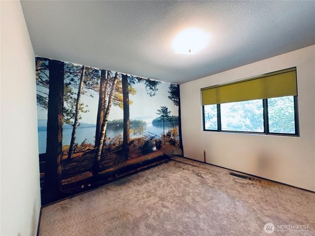 2320 Lakemoor Drive SW, Olympia, WA 98512