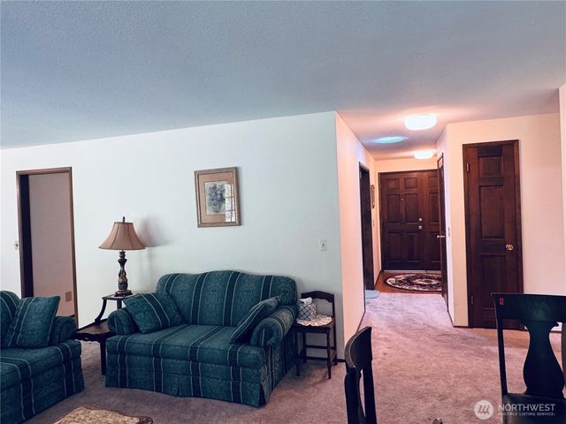 2320 Lakemoor Drive SW, Olympia, WA 98512